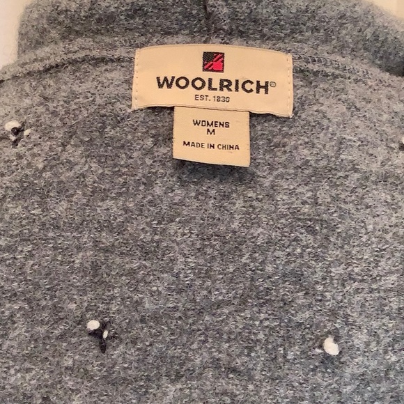 Woolrich Onyx Heather Zip front Wool Sweater with hood. Size Medium - Picture 9 of 11